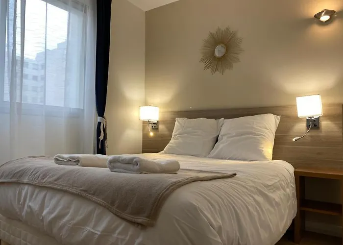 Le Joan Miro - 100m Des Thermes Vichy