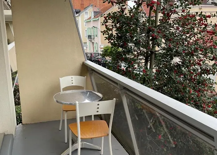 Apartament Le Joan Miro - 100m Des Thermes Vichy